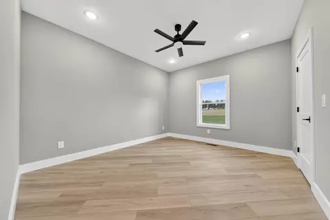 1263 N Sumner Rd, Bethpage, TN 37022 photo 33
