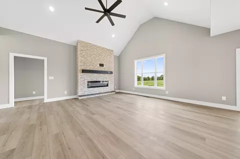 1263 N Sumner Rd, Bethpage, TN 37022 photo 7