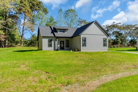 470 Sherwood Dr, Mcminnville, TN 37110