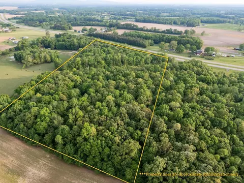 2694 Winchester Hwy, Flintville, TN 37335