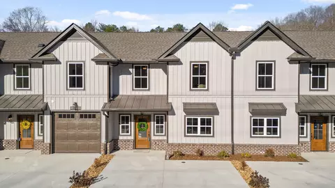 9059 Dallas Hollow Rd, Soddy Daisy, TN 37379