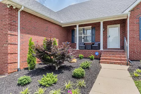 802 Ronald Dr, Murfreesboro, TN 37129