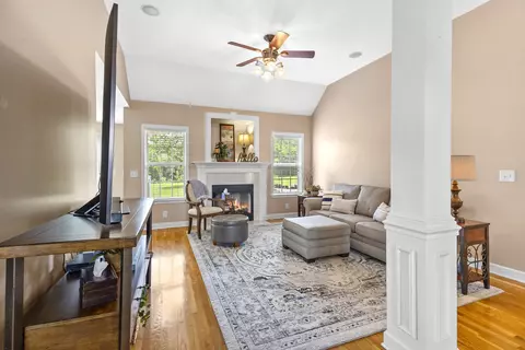 802 Ronald Dr, Murfreesboro, TN 37129 photo 13