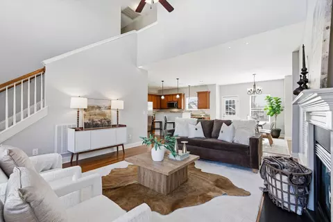 7628 Kemberton Dr E, Nolensville, TN 37135