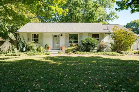 498 Whispering Hills Dr, Nashville, TN 37211