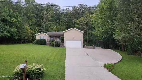 204 Fox Fire Ln, Kingston, TN 37763