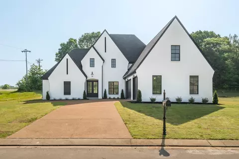 55 Creekside Dr, Mason, TN 38068