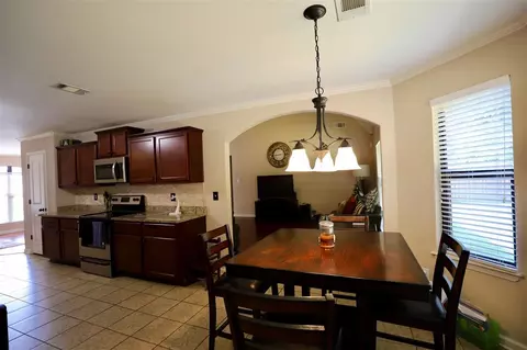 6392 Bending River Rd, Memphis, TN 38135 photo 12