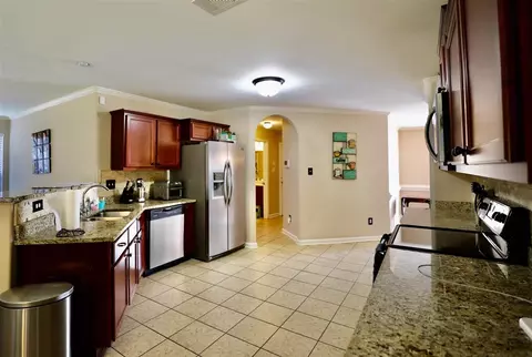 6392 Bending River Rd, Memphis, TN 38135 photo 8