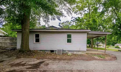 324 N High St, Covington, TN 38019 photo 2