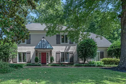 8350 Dogwood Rd, Germantown, TN 38139