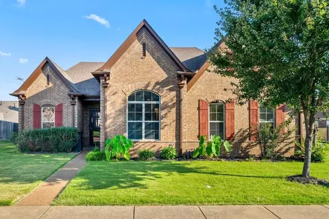 5427 Riverstone Dr, Memphis, TN 38125