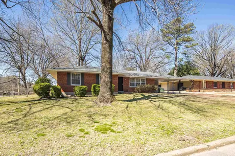 3847 Maulden Dr, Memphis, TN 38116