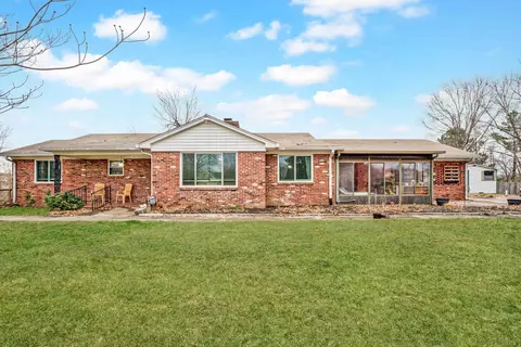 8392 Old Dexter Rd, Cordova, TN 38016