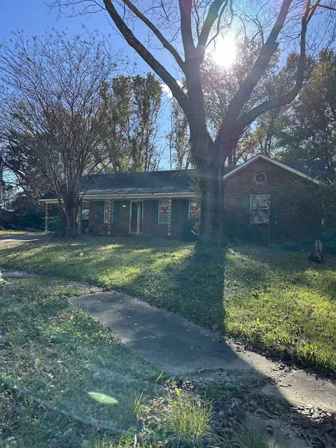 5647 Clarke Cv, Memphis, TN 38115