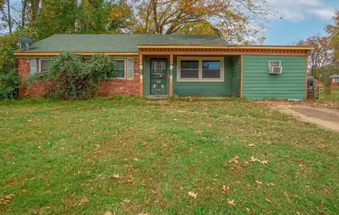 3381 Justine St, Memphis, TN 38127