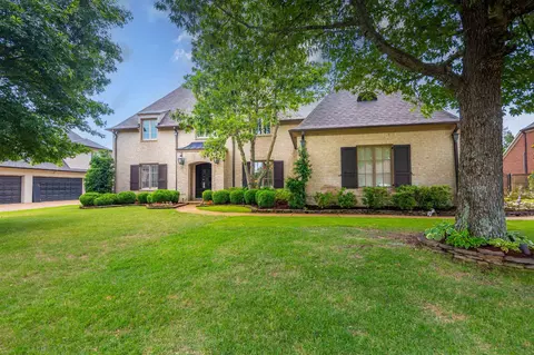 1272 Braygood Dr, Collierville, TN 38017