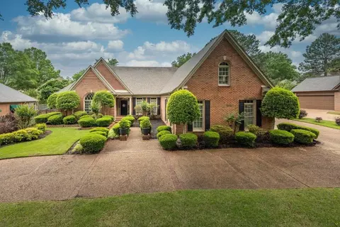 10293 Eagleton Nest Cv, Collierville, TN 38017