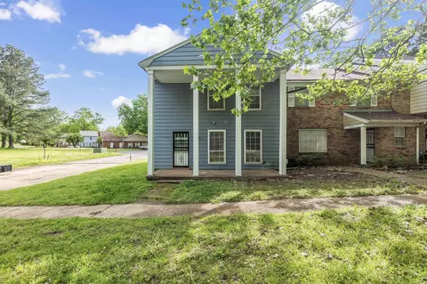 3100 Castlebay Rd #30, Memphis, TN 38128