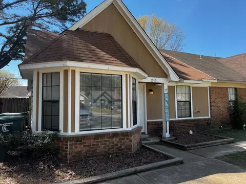 6915 Tobin Dr, Memphis, TN 38133