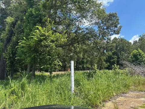 1734 Mt Pisgah Rd, Cordova, TN 38016