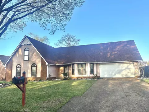 4290 Timber Jump Cv, Memphis, TN 38141