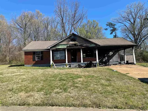 4524 Cimmaron Dr, Memphis, TN 38109