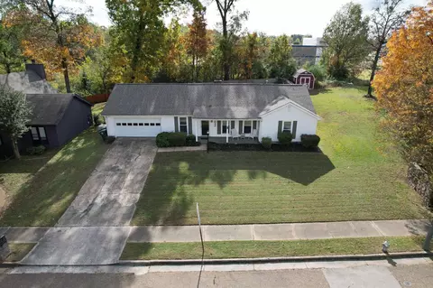 8093 Shallow Glen Trl, Cordova, TN 38016