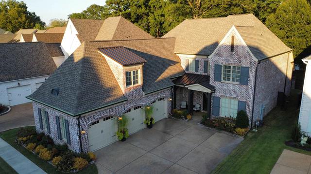 1686 Padington Park Ln, Memphis, TN 38138