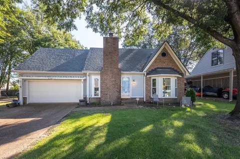 3768 Stonehill Dr, Memphis, TN 38135