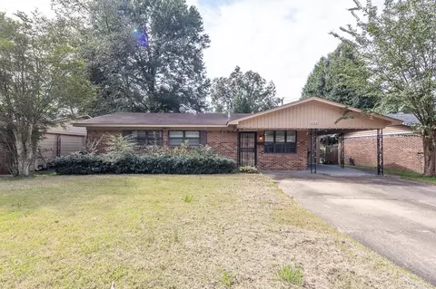 4725 Hillmont Ave, Memphis, TN 38122