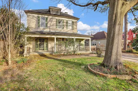 528 S Mclean Blvd, Memphis, TN 38104