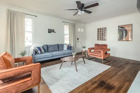 8 S Ashlawn Rd, Memphis, TN 38112