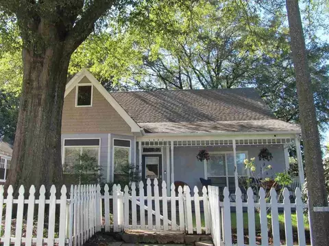 1021 Meda St, Memphis, TN 38104