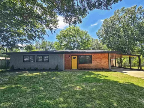 5135 Warfield Dr, Memphis, TN 38117