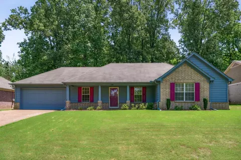 4356 Cedar Hills Rd, Memphis, TN 38135