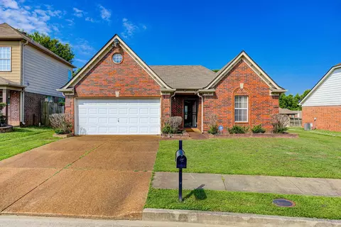 5397 Waterdance Dr, Memphis, TN 38135