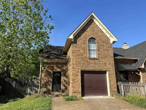 5995 Cedarcrest Ct, Memphis, TN 38141