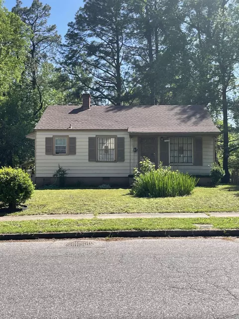 2771 Henley Dr, Memphis, TN 38114