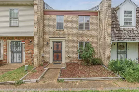 2092 Wooden Heart Ct, Memphis, TN 38116