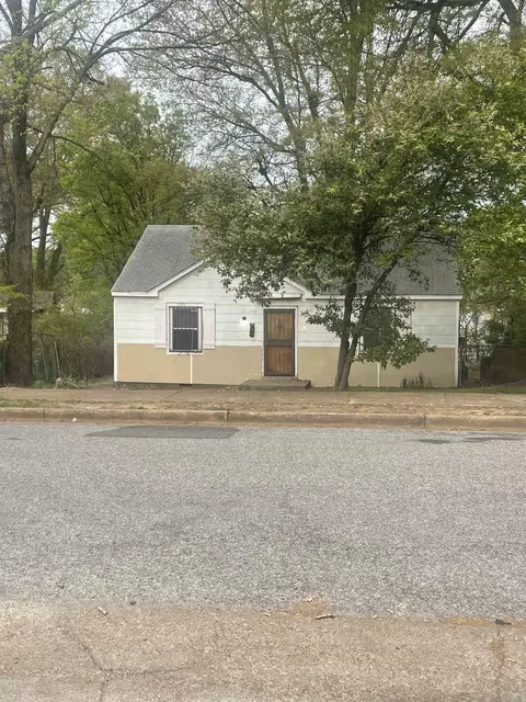 2151 Kentucky St, Memphis, TN 38109
