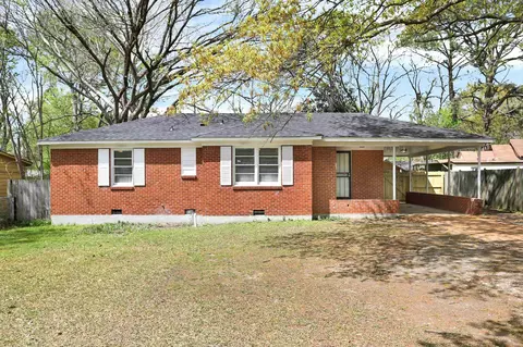 3652 Sharpe Ave, Memphis, TN 38111