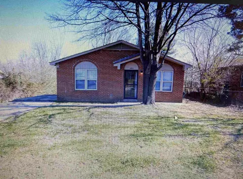 4400 Elmridge Dr, Memphis, TN 38118