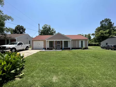 2799 Gruber Dr, Memphis, TN 38127