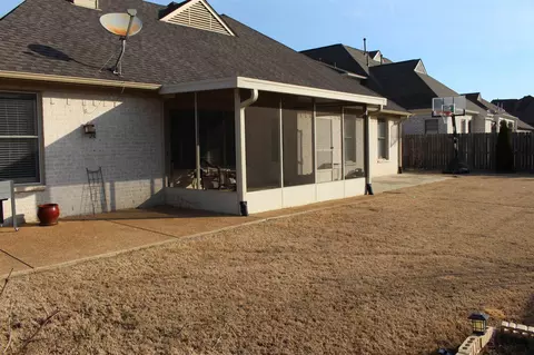 10491 Red Stone Dr, Collierville, TN 38017 photo 35