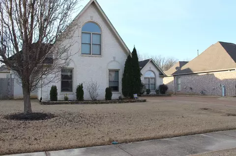 10491 Red Stone Dr, Collierville, TN 38017 photo 3