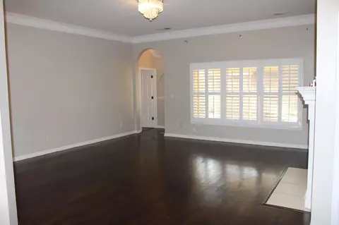 10491 Red Stone Dr, Collierville, TN 38017 photo 5