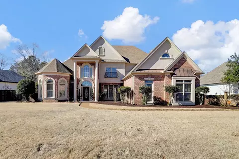 10236 W Shrewsbury Run, Collierville, TN 38017