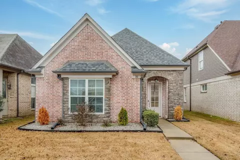 20 Choctaw Dr, Oakland, TN 38060