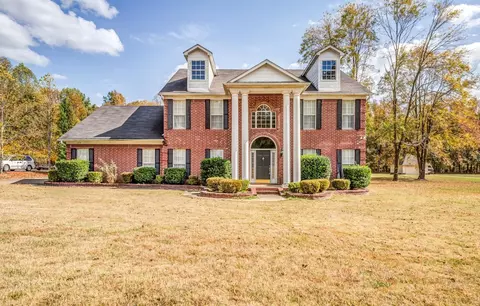 120 Woodmont Dr, Eads, TN 38028